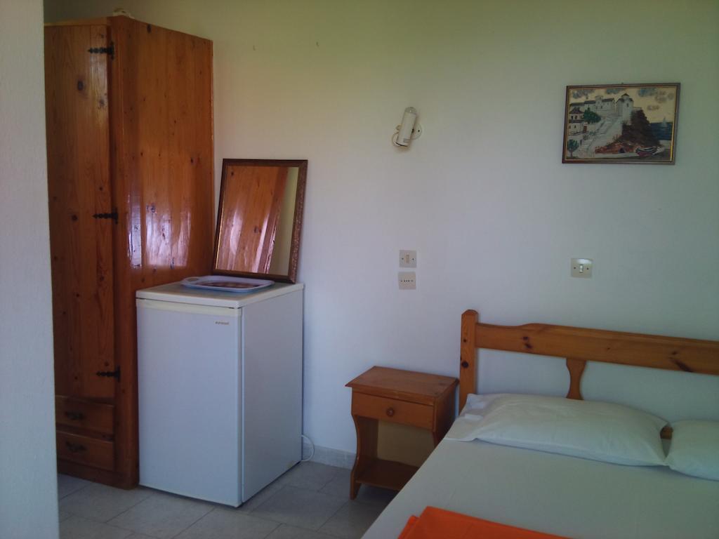 Kyriaki Hotel Skopelos Town Room photo