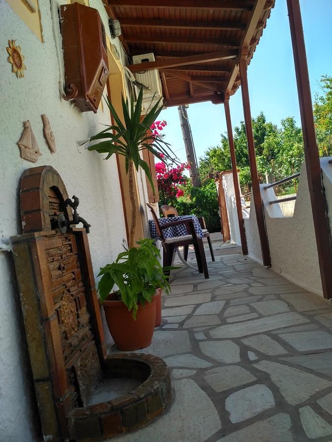 Kyriaki Hotel Skopelos Town Exterior photo