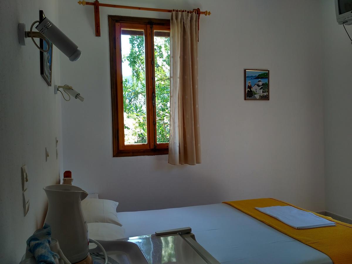 Kyriaki Hotel Skopelos Town Exterior photo